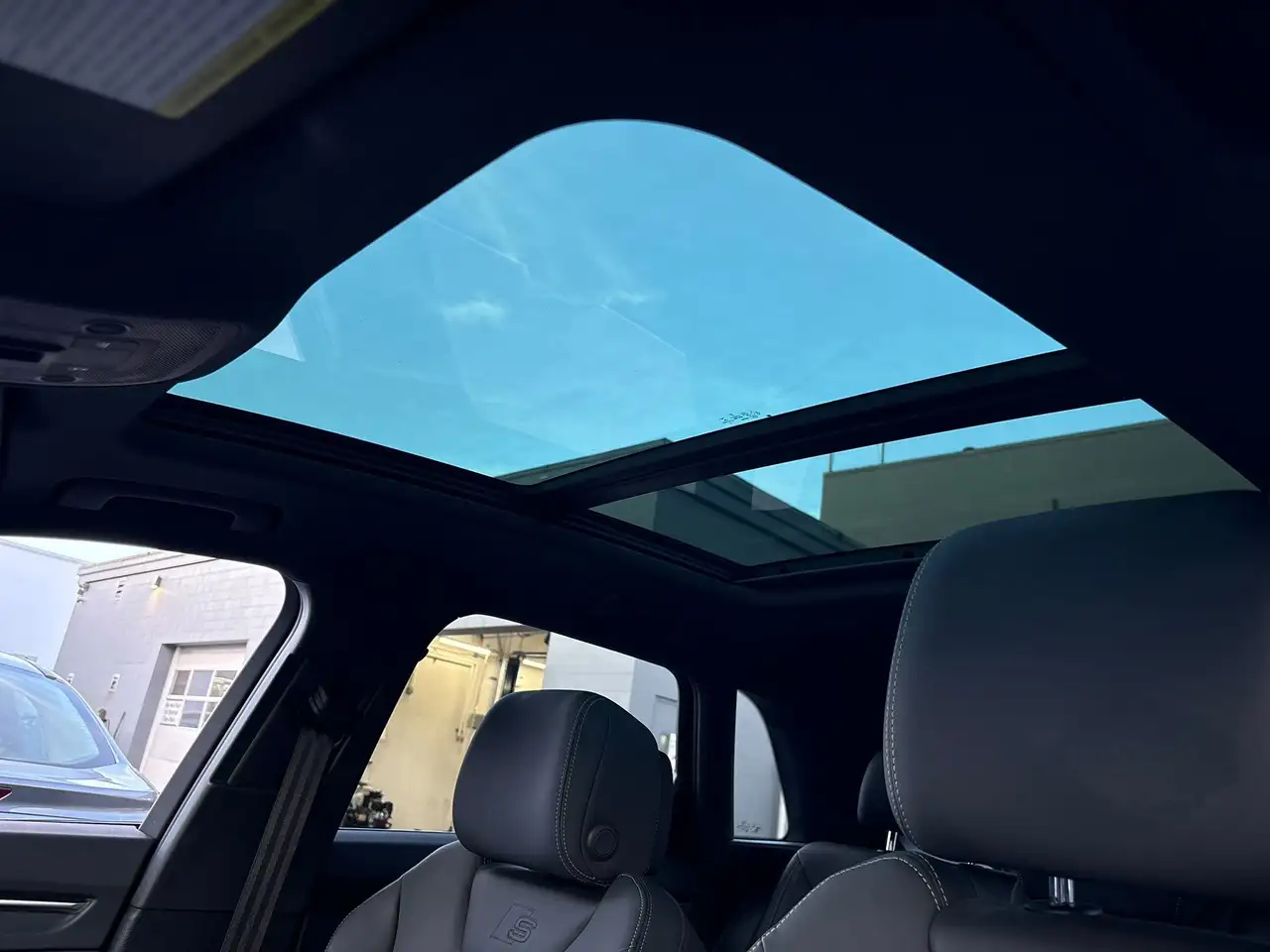 Audi Q3 снимка Audi Q3