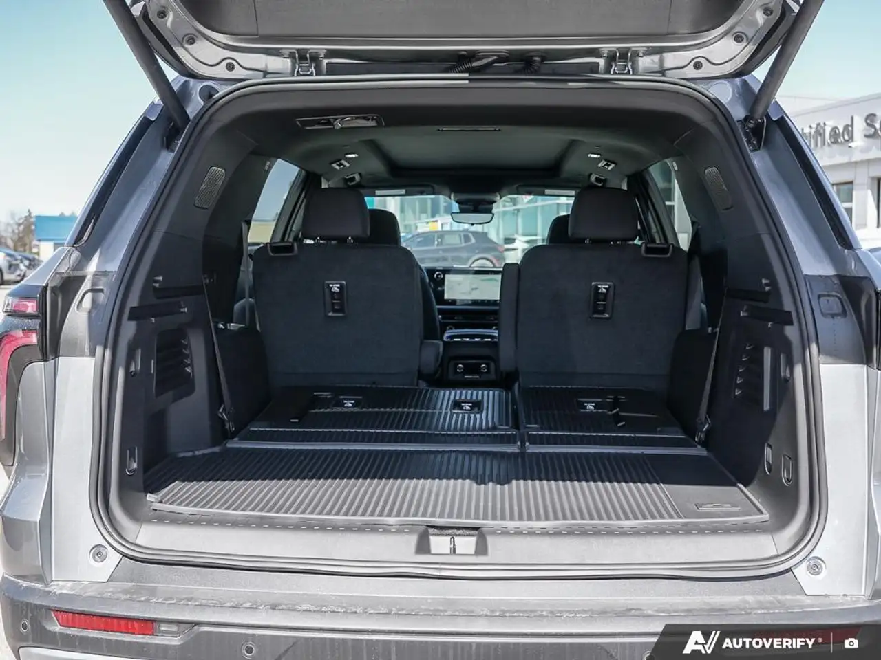 Chevrolet Traverse photo Chevrolet Traverse