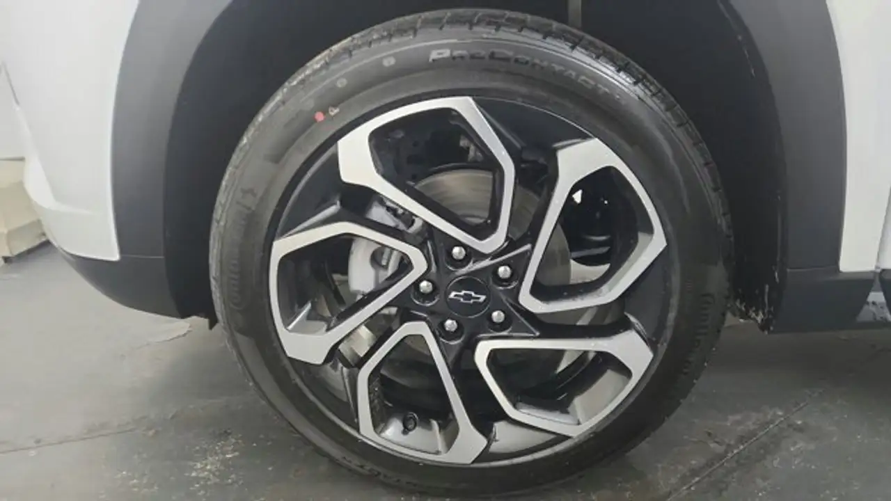 Chevrolet Trax снимка Chevrolet Trax