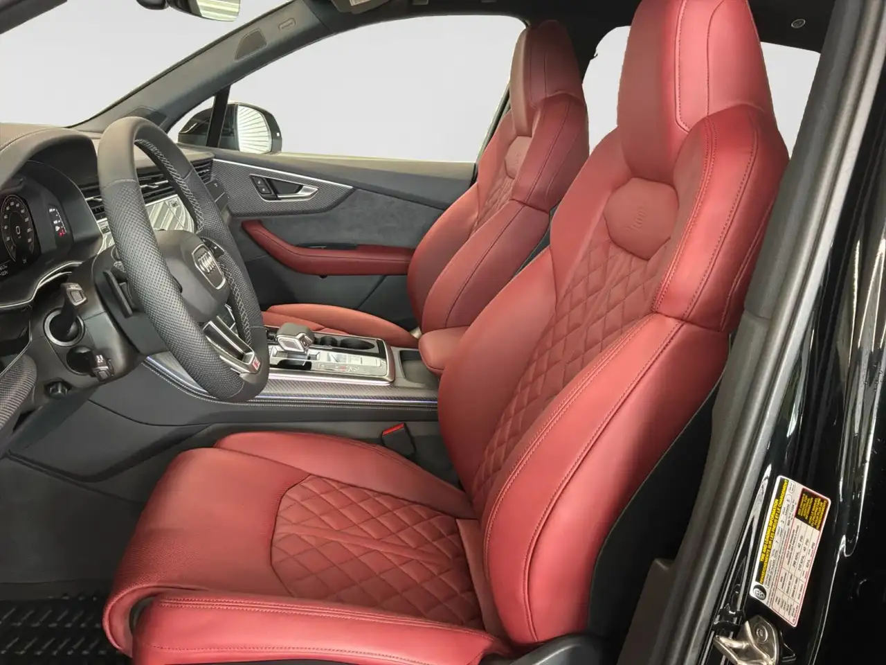 Audi SQ7 снимка Audi SQ7