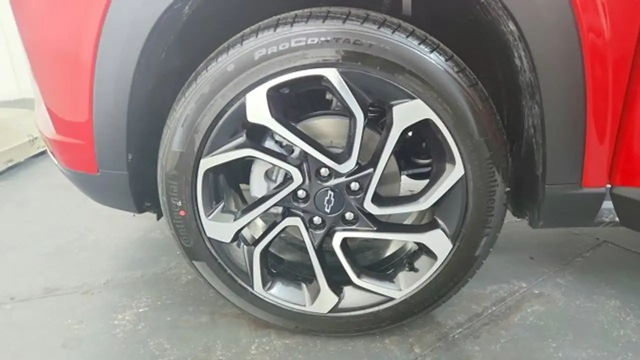 Chevrolet Trax снимка Chevrolet Trax