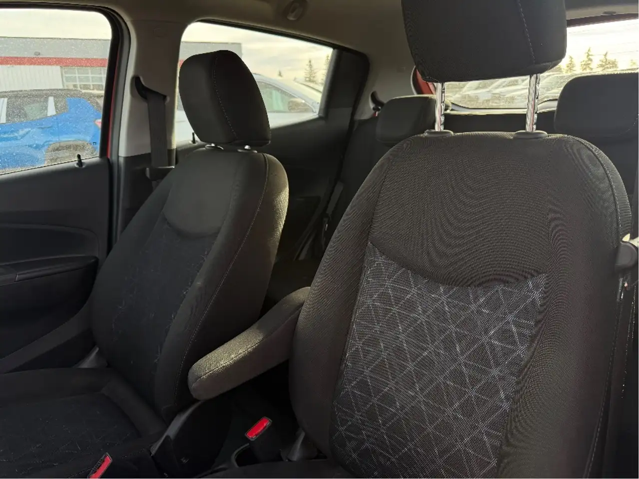 Chevrolet Spark снимка Chevrolet Spark