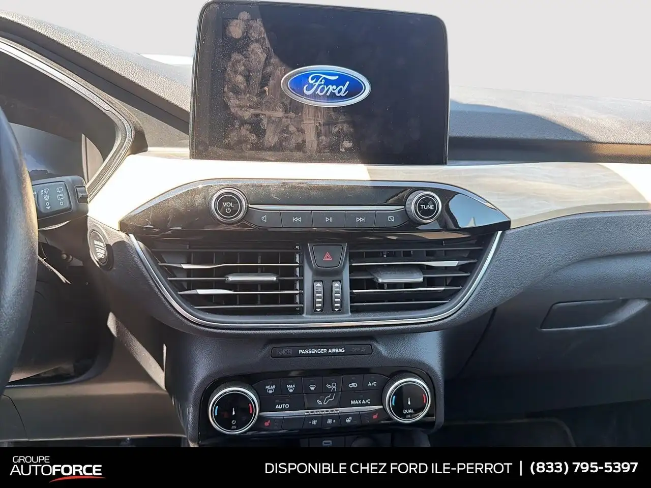Ford Escape снимка Ford Escape