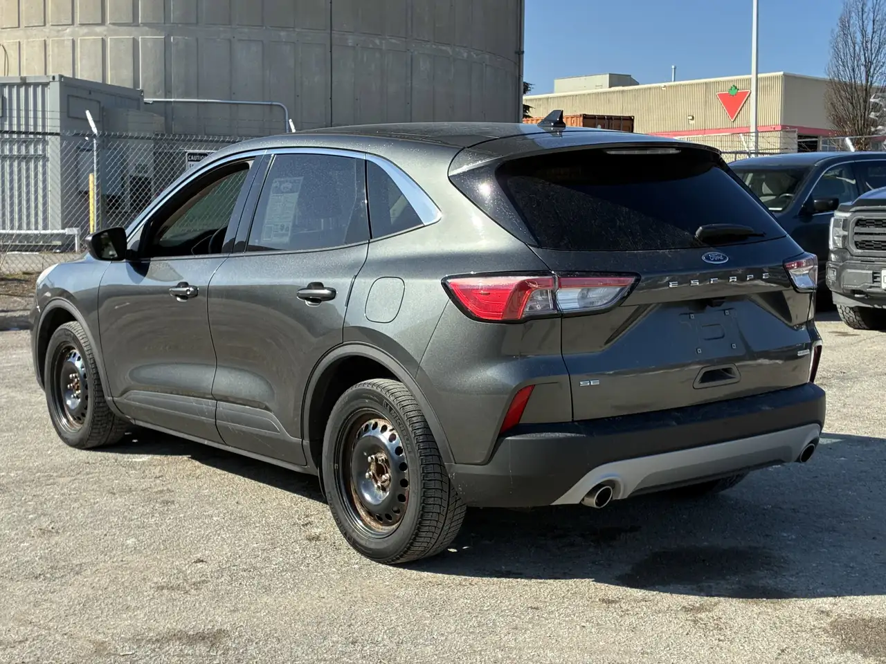 Ford Escape снимка Ford Escape