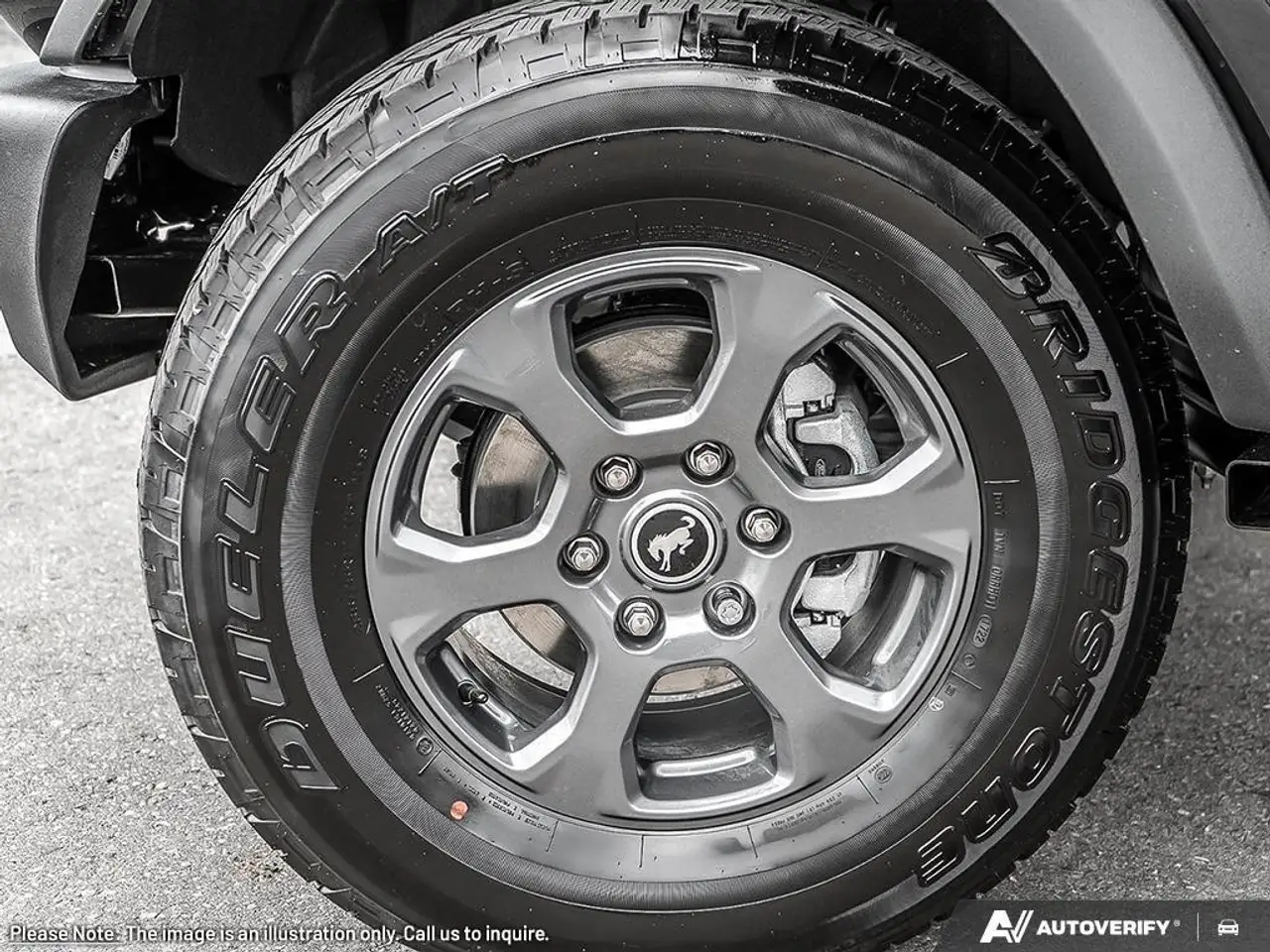 Ford Bronco снимка Ford Bronco