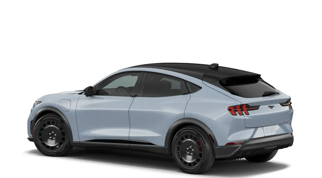Ford Mustang Mach-E снимка Ford Mustang Mach-E