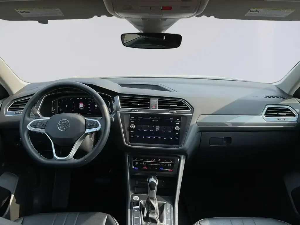 Volkswagen Tiguan снимка Volkswagen Tiguan