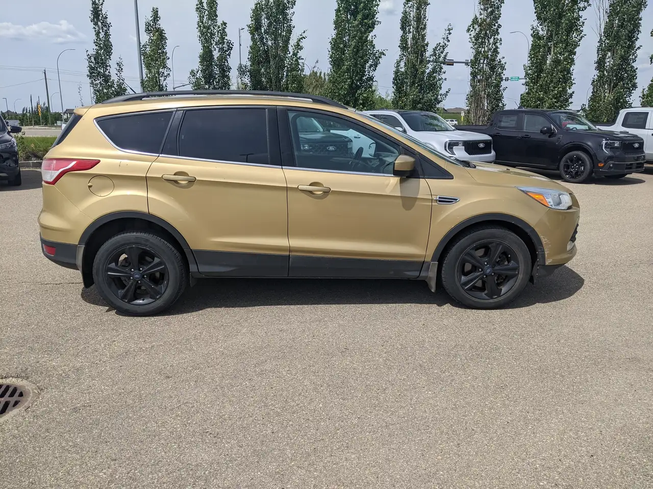 Ford Escape снимка Ford Escape