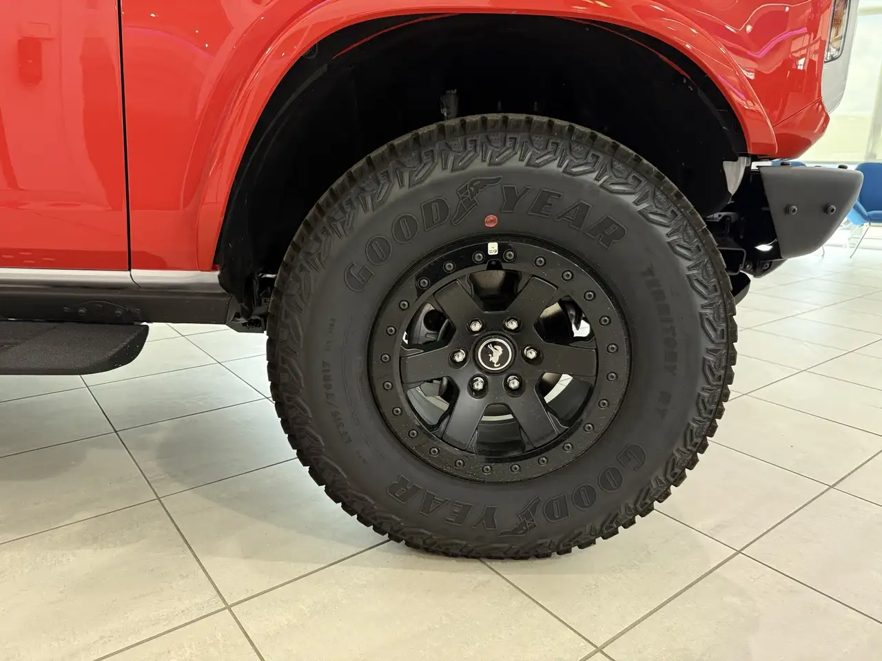 Ford Bronco photo Ford Bronco