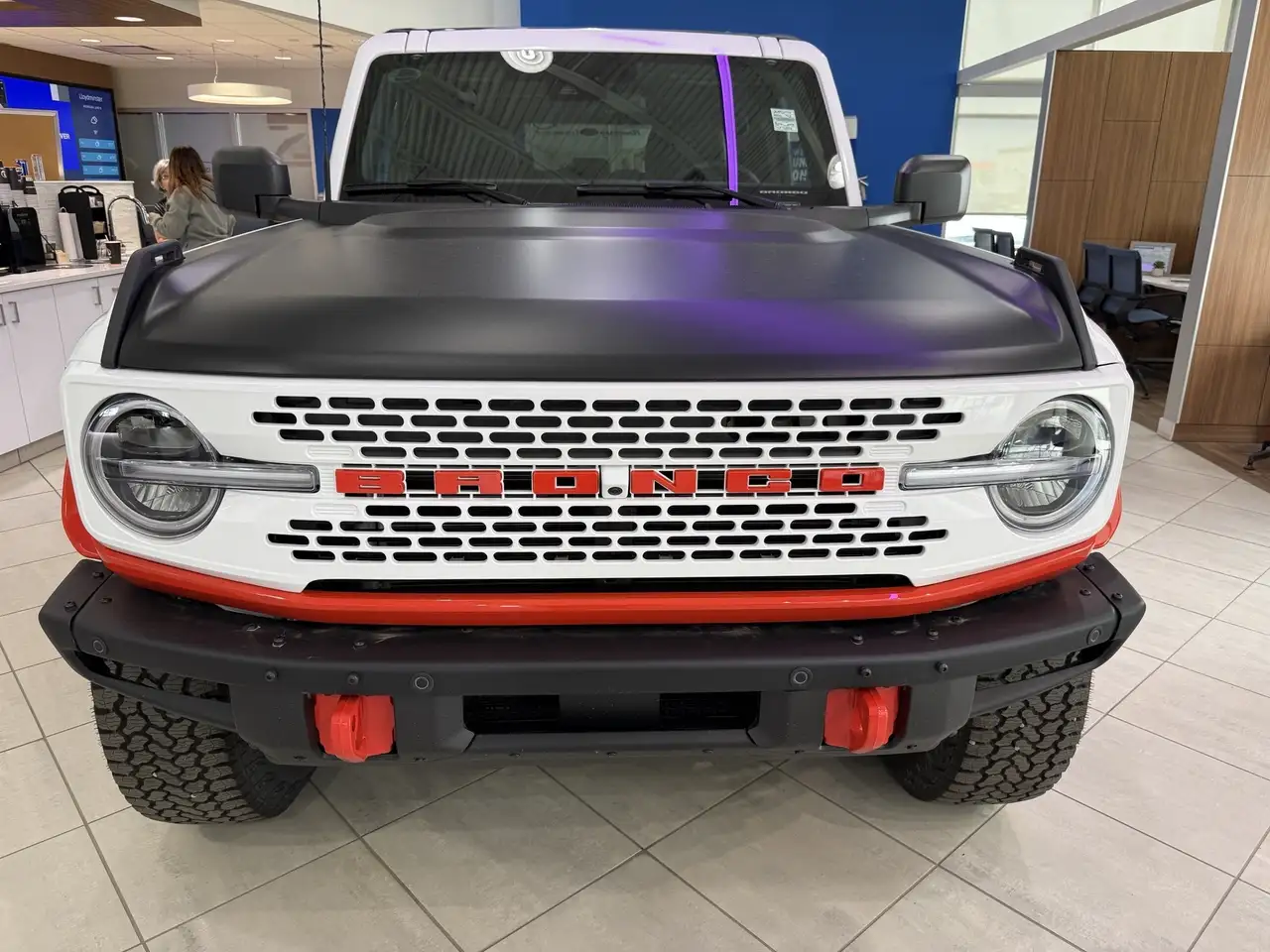 Ford Bronco photo Ford Bronco
