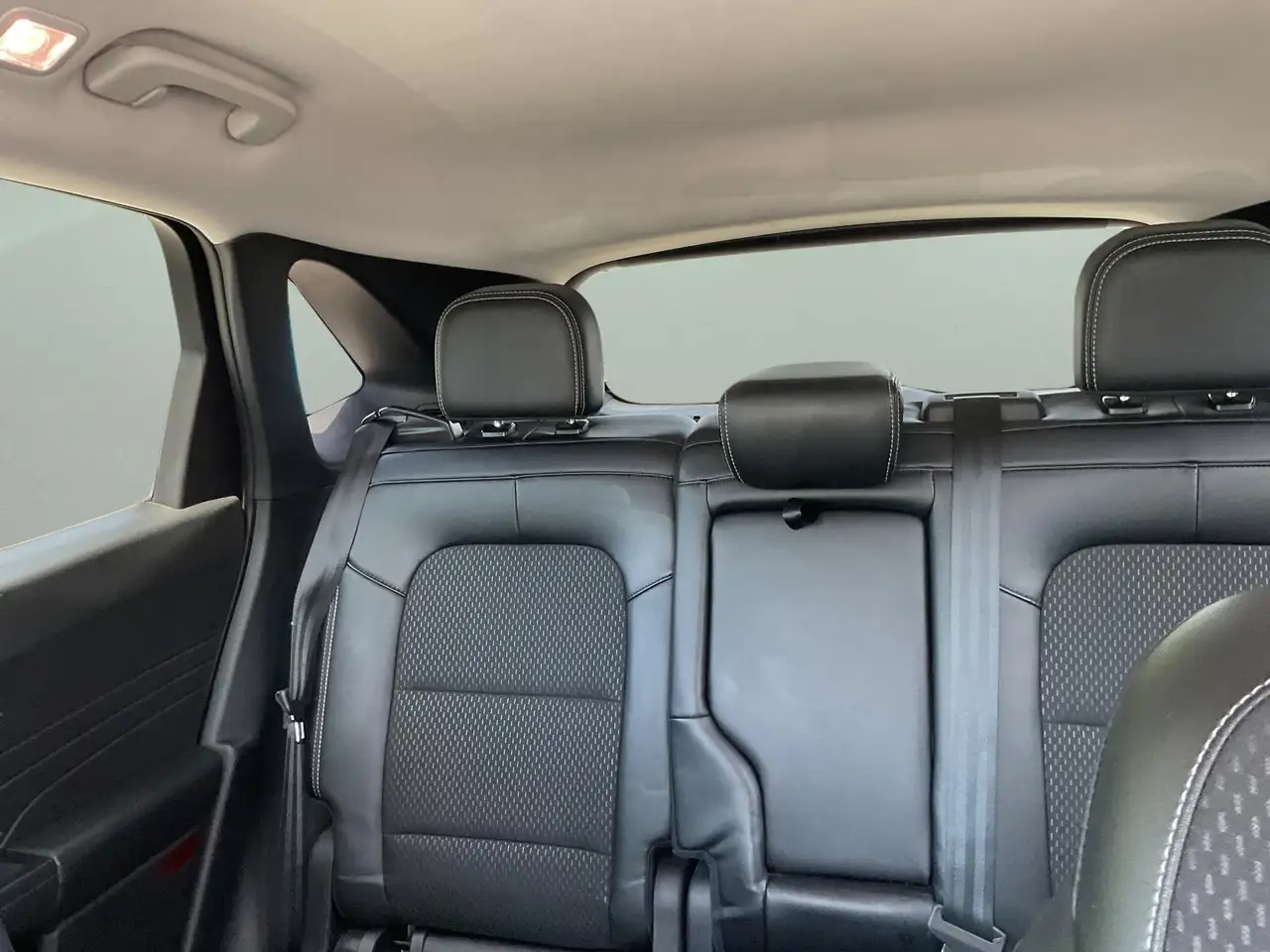 Ford Escape photo Ford Escape