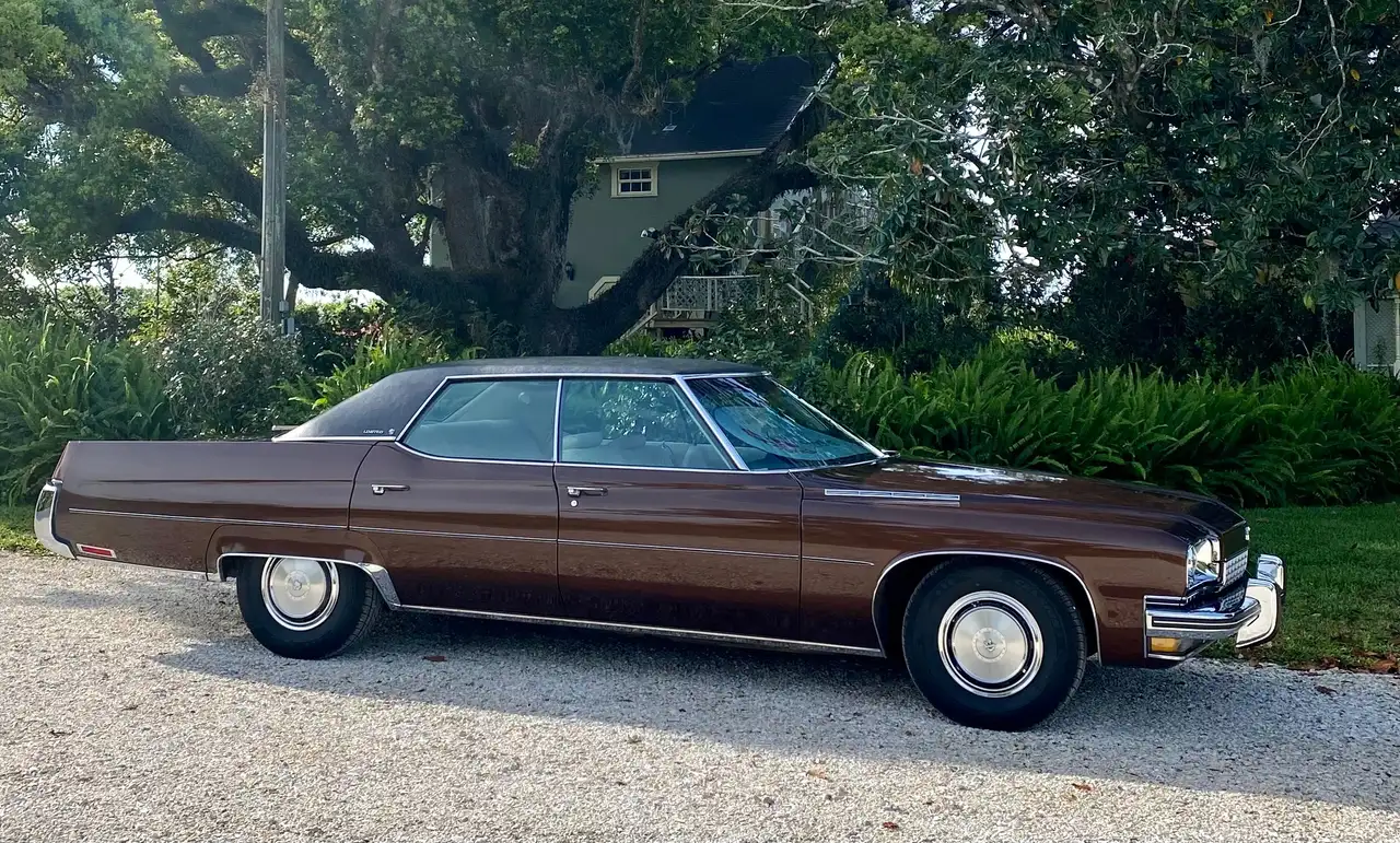 Buick Electra снимка Buick Electra