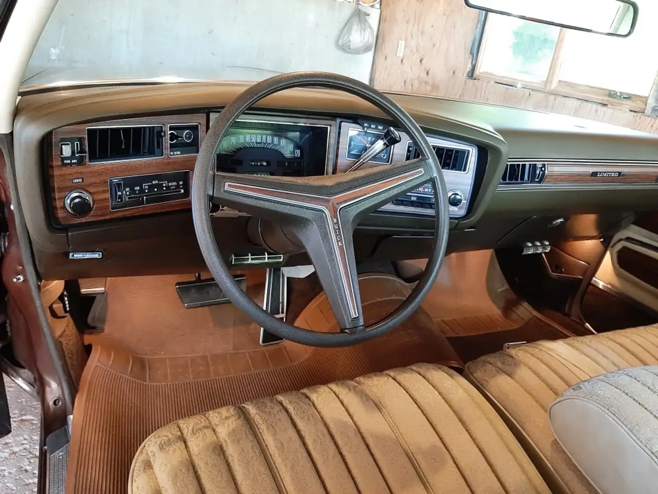 Buick Electra снимка Buick Electra