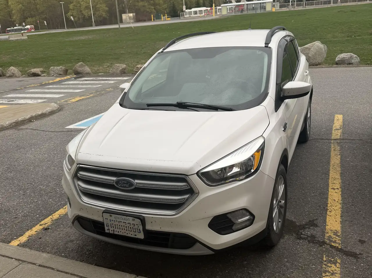 Ford Escape снимка Ford Escape