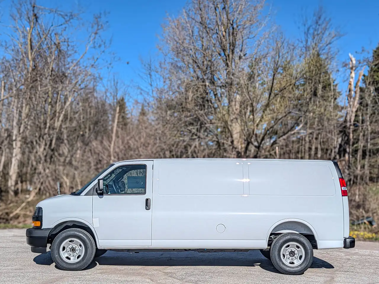 Chevrolet Express 2500 снимка Chevrolet Express 2500