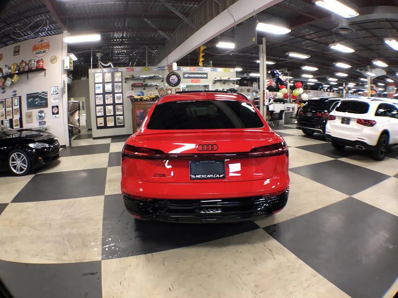 Audi Q8 e-tron photo Audi Q8 e-tron