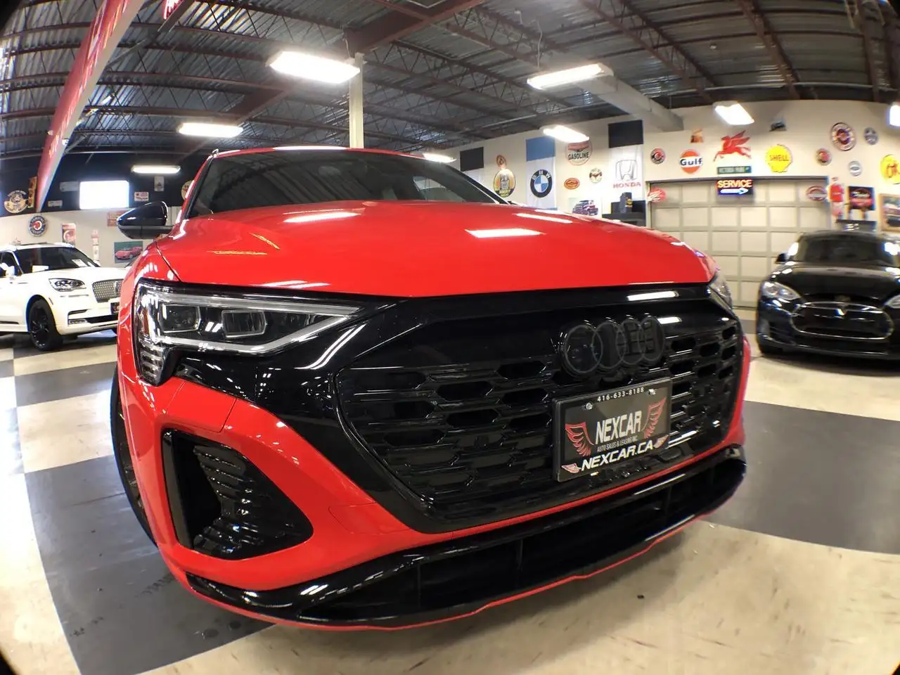 Audi Q8 e-tron photo Audi Q8 e-tron