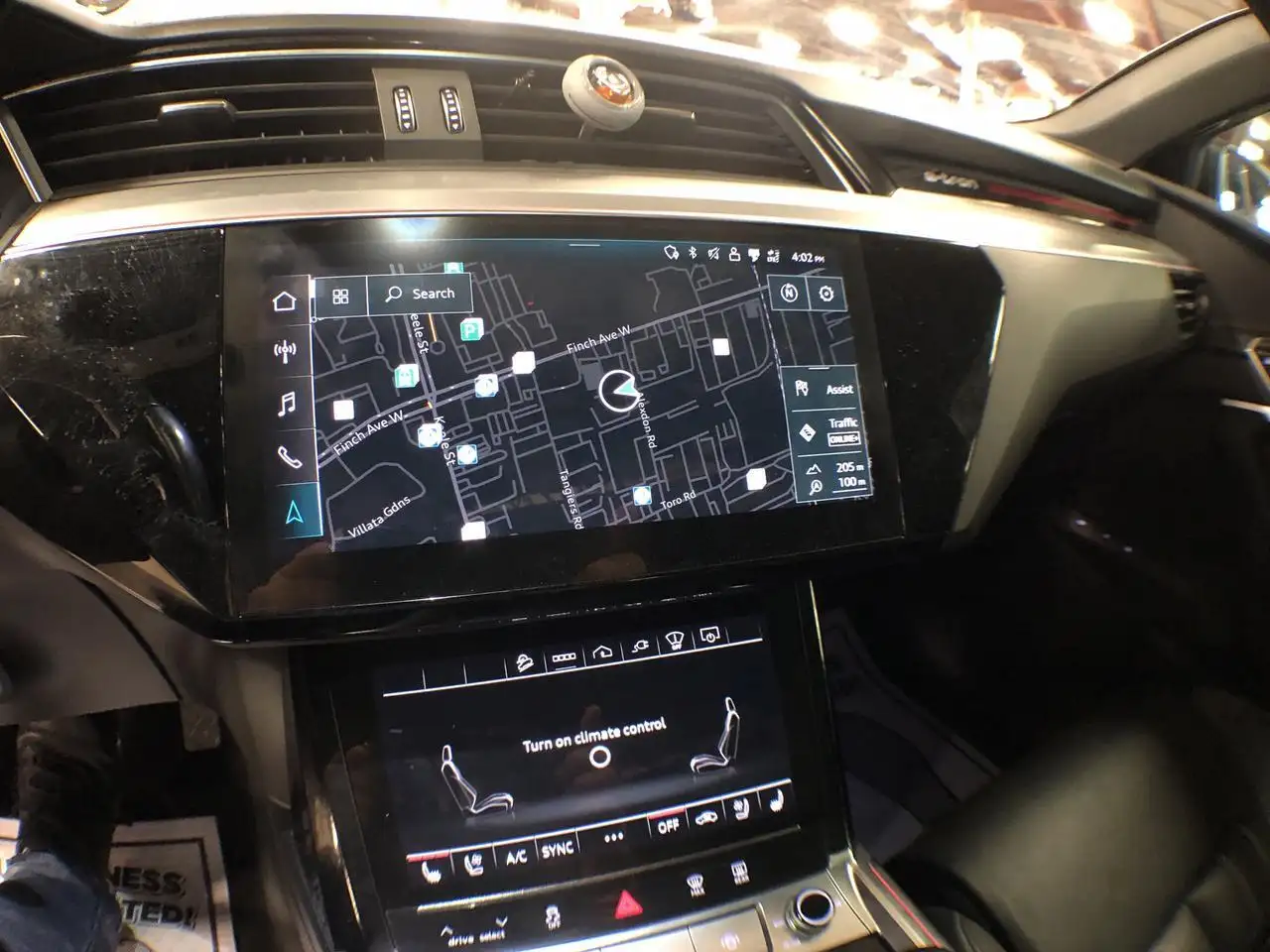Audi Q8 e-tron photo Audi Q8 e-tron