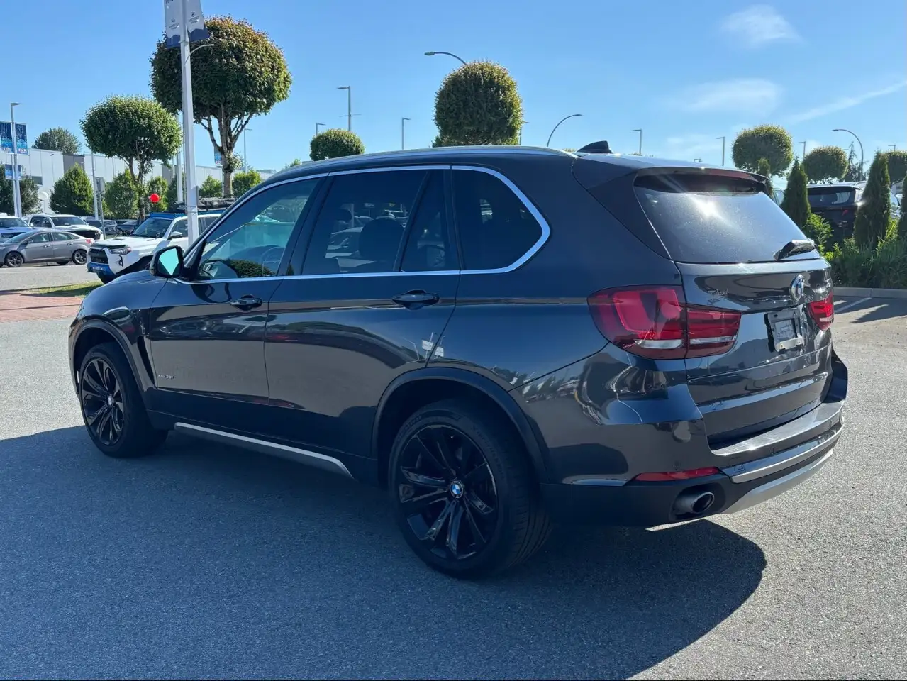 BMW X5 снимка BMW X5