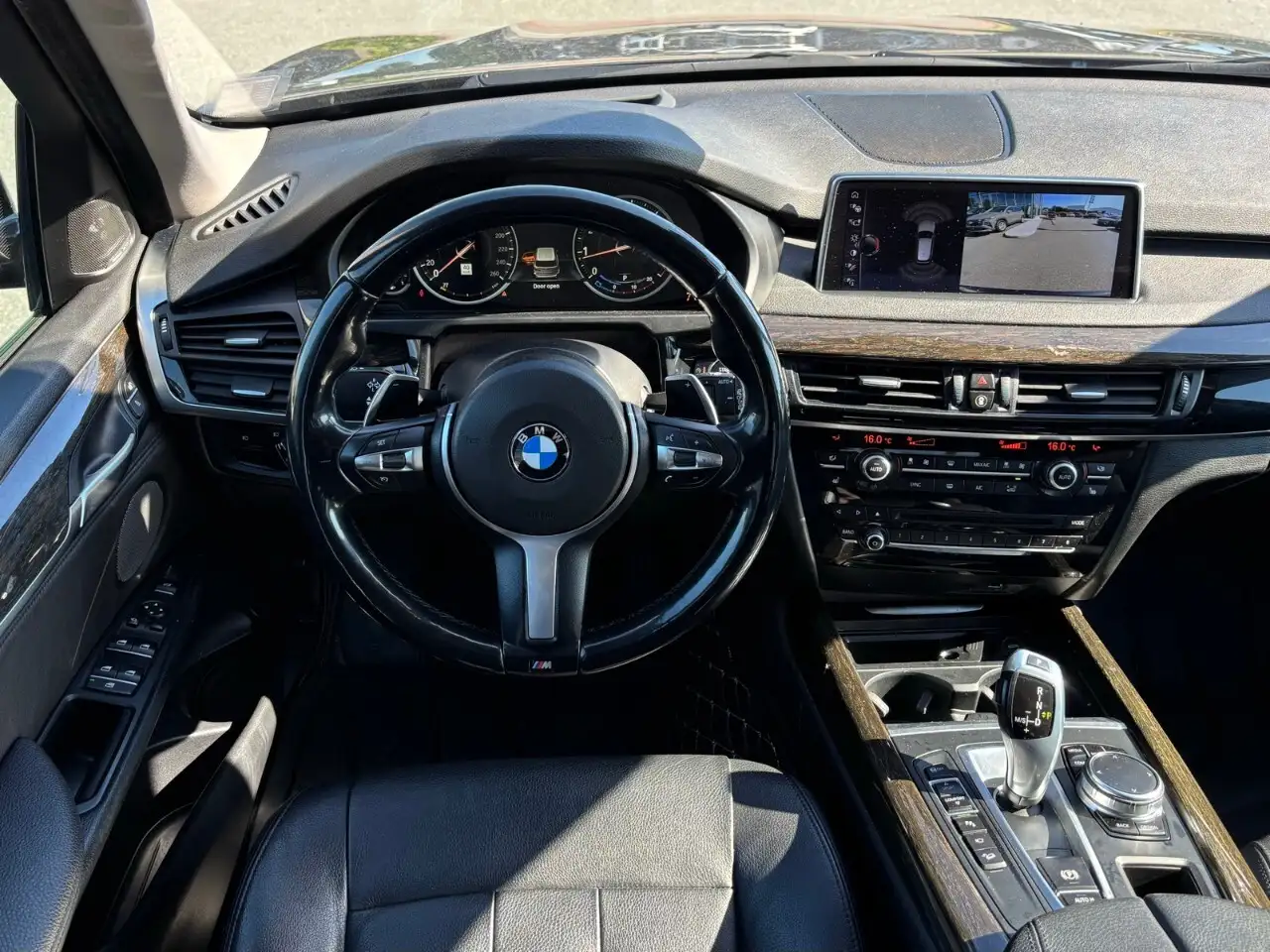 BMW X5 снимка BMW X5