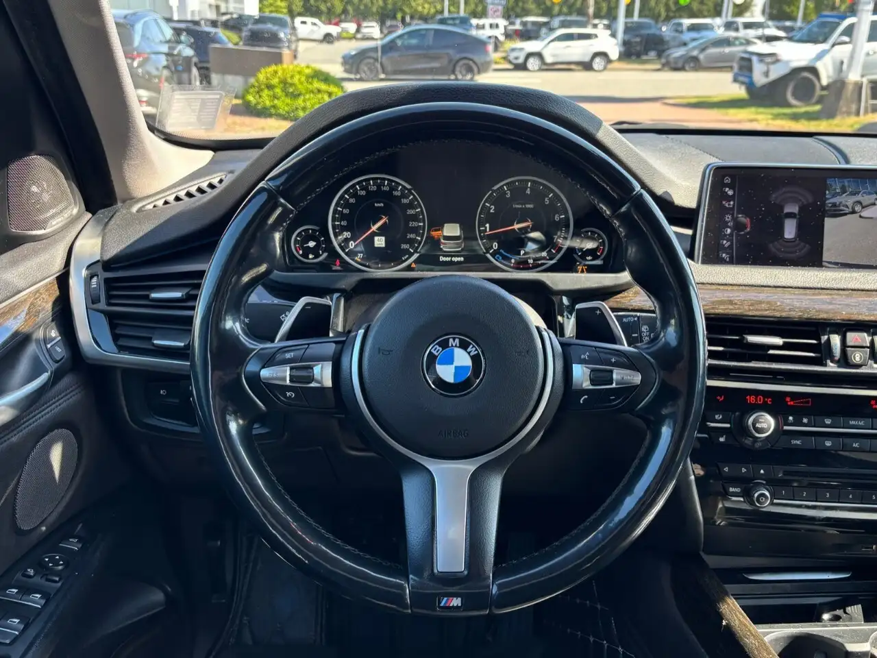 BMW X5 снимка BMW X5