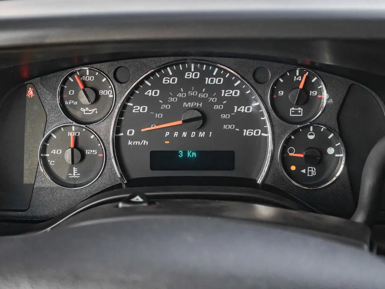 Chevrolet Express 3500 снимка Chevrolet Express 3500