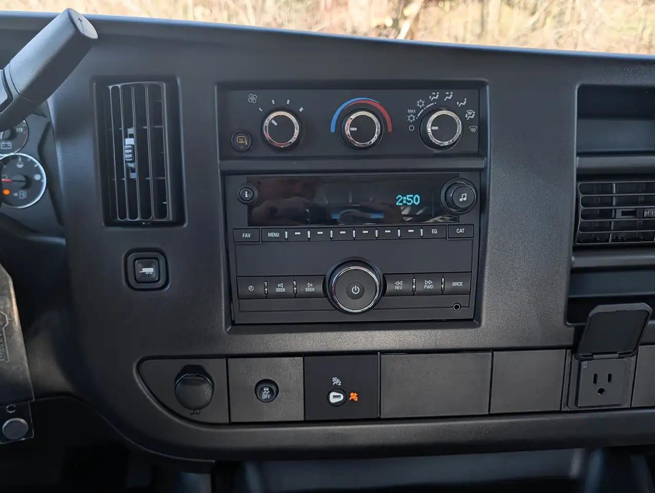 Chevrolet Express 2500 снимка Chevrolet Express 2500