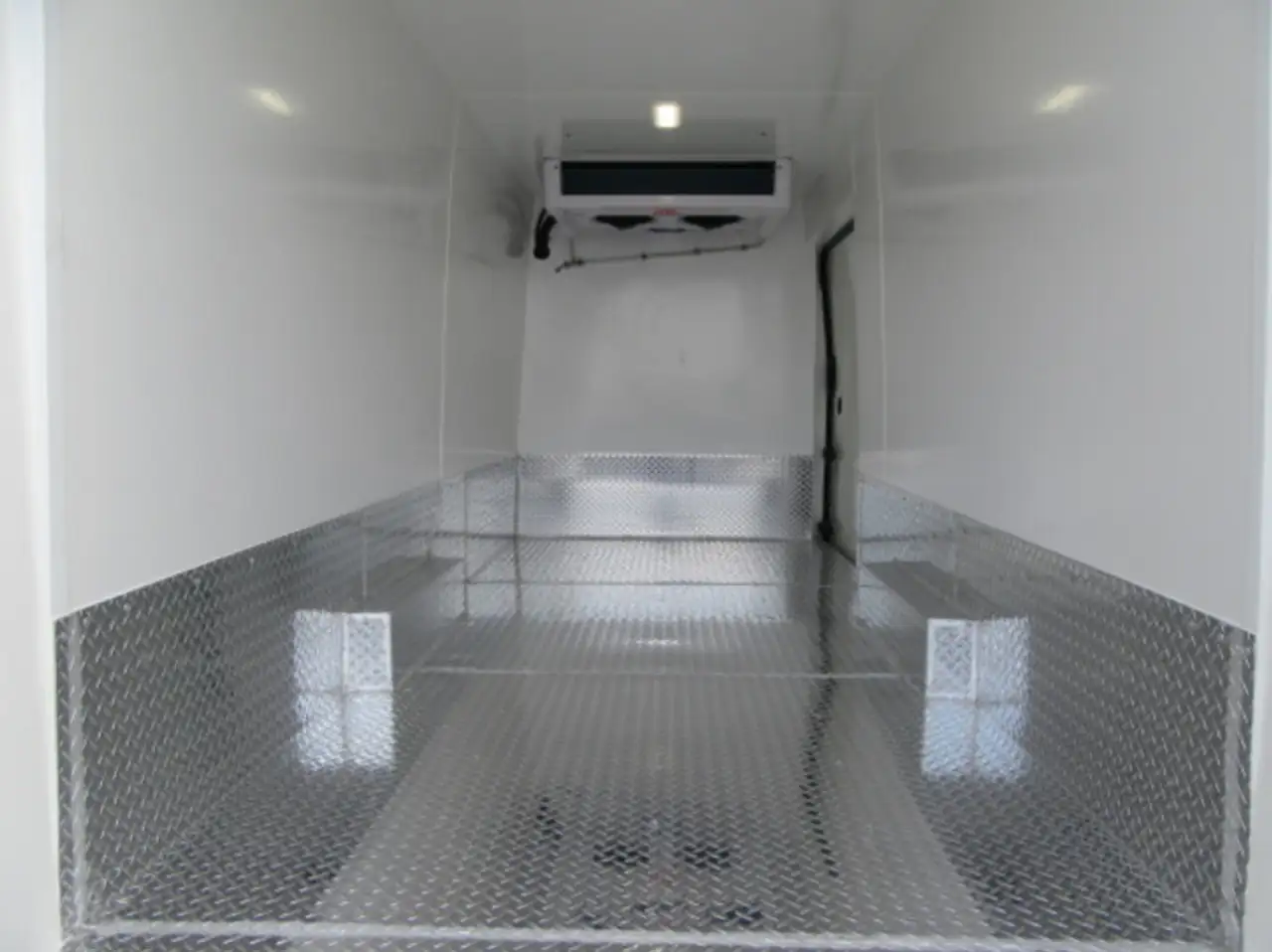 Ford Transit photo Ford Transit