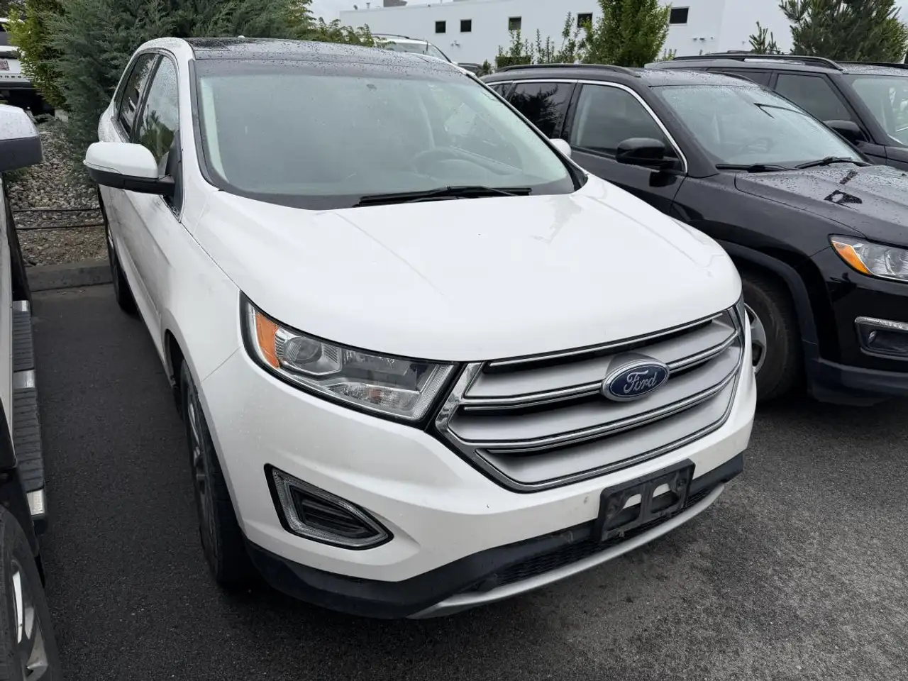 2017 Ford Edge