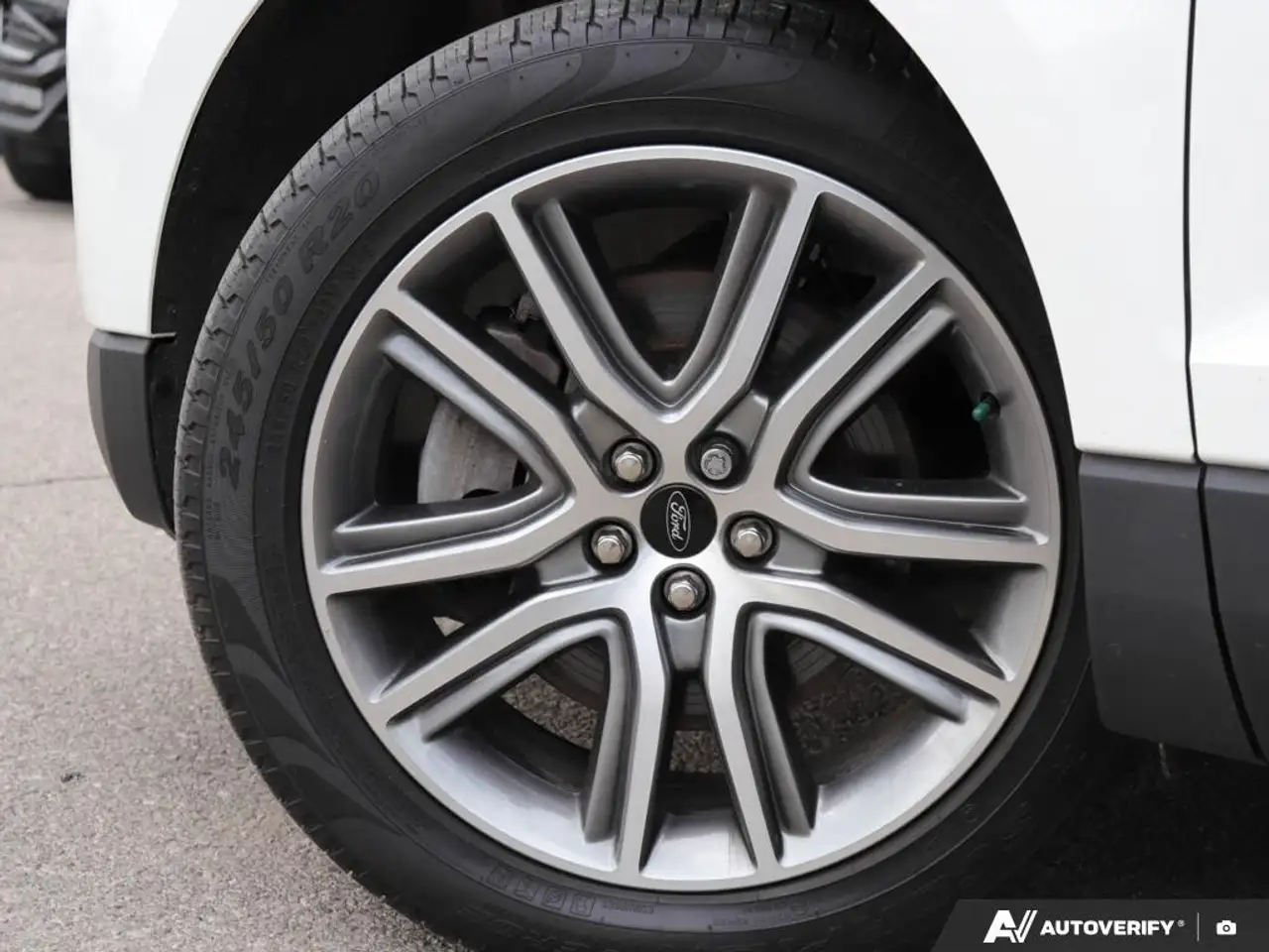 Ford Edge photo Ford Edge
