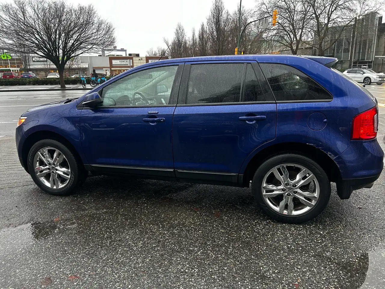 Ford Edge photo Ford Edge