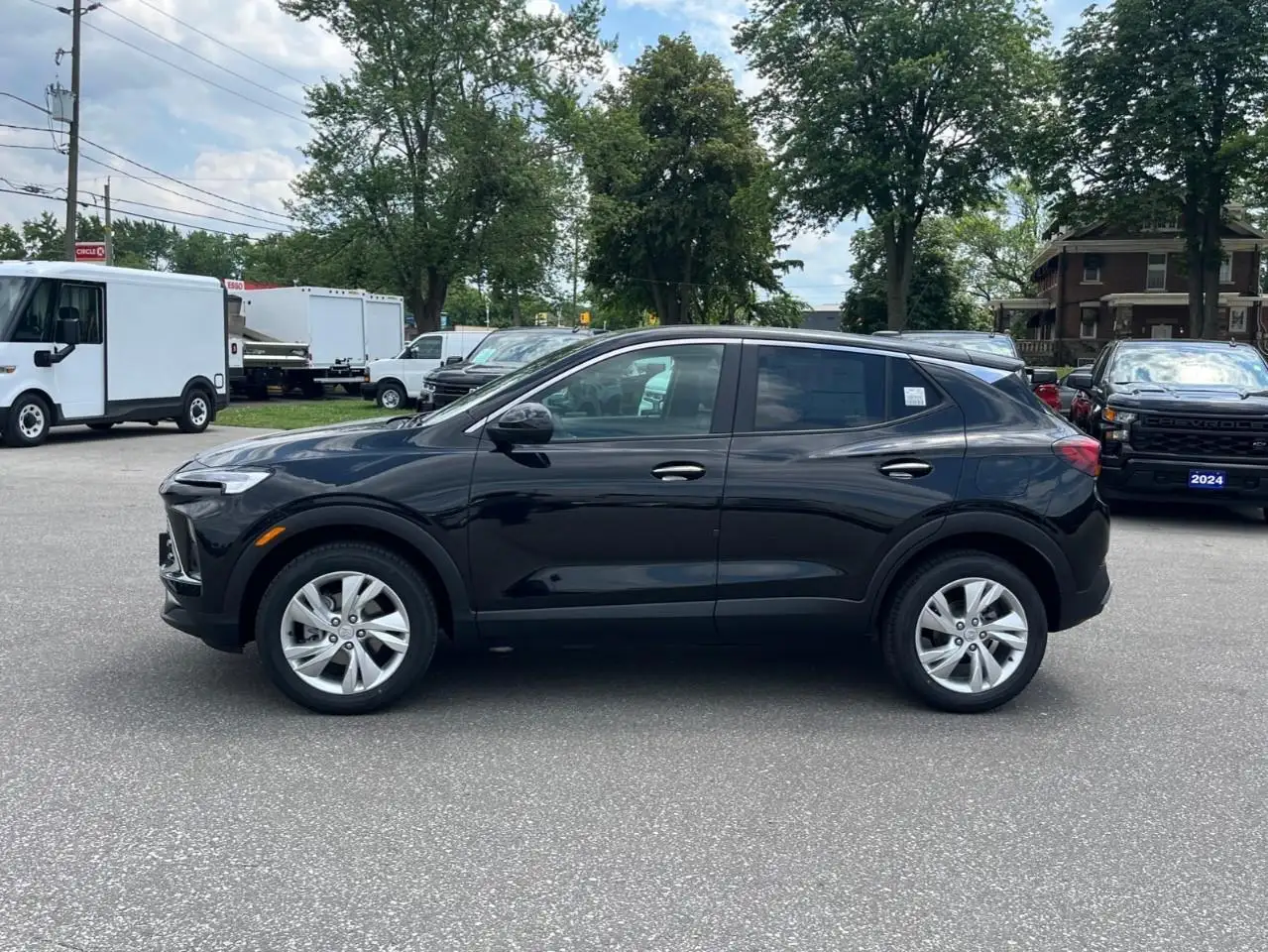 Buick Encore photo Buick Encore