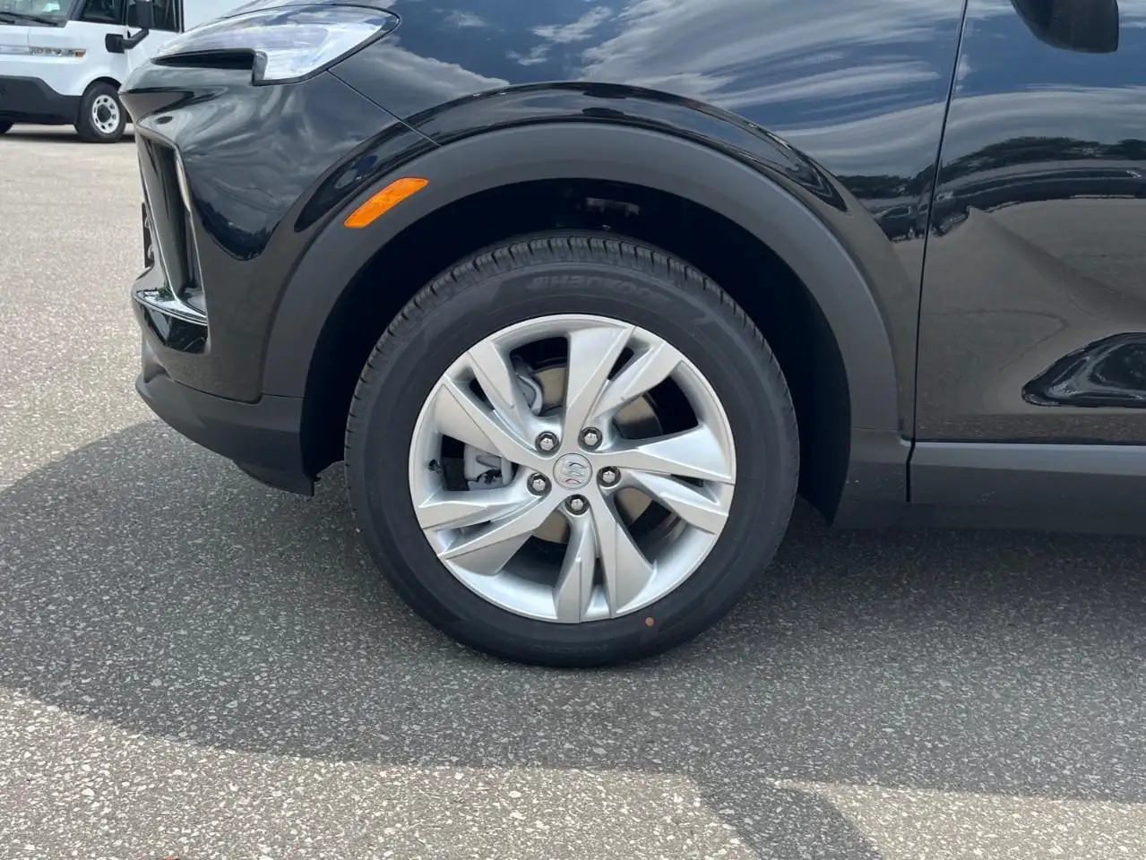 Buick Encore photo Buick Encore