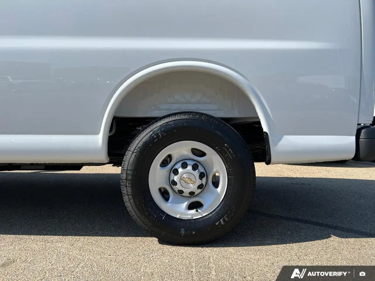 Chevrolet Express 2500 снимка Chevrolet Express 2500