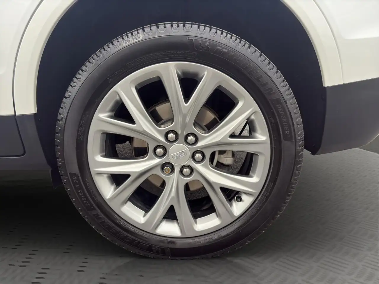 Cadillac XT5 снимка Cadillac XT5