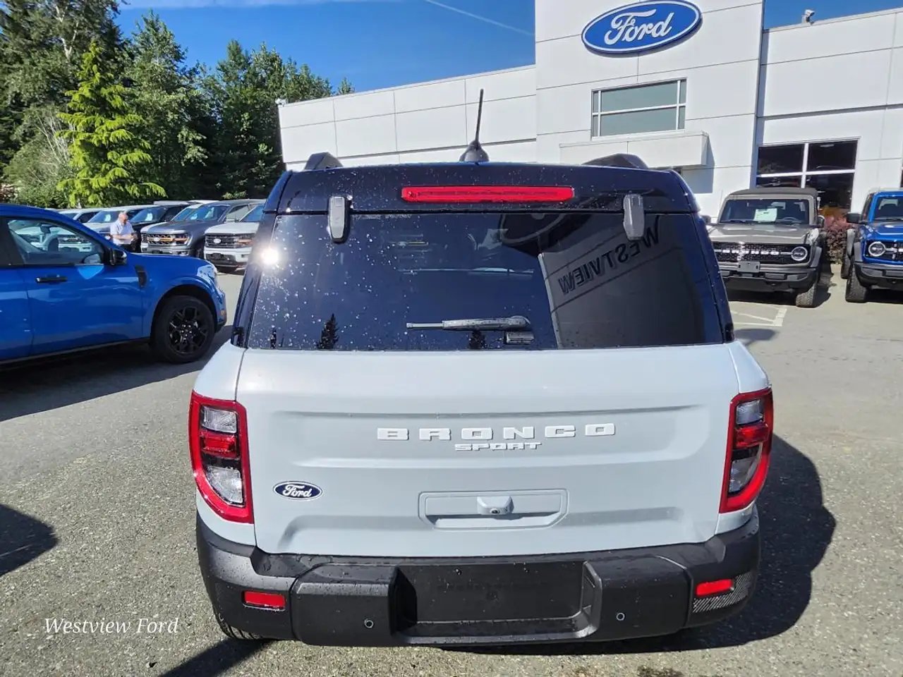 Ford Bronco Sport photo Ford Bronco Sport