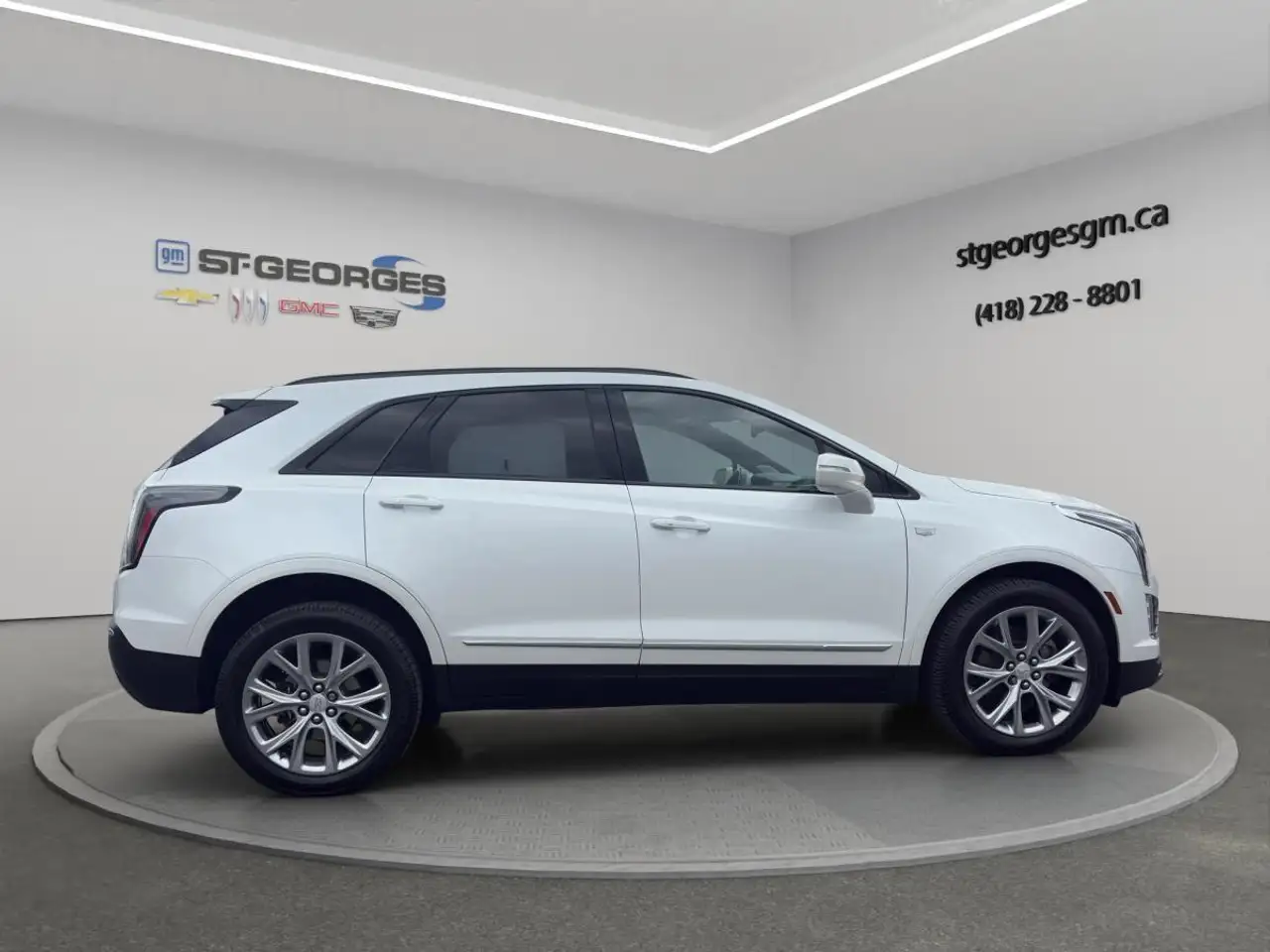 Cadillac XT5 снимка Cadillac XT5