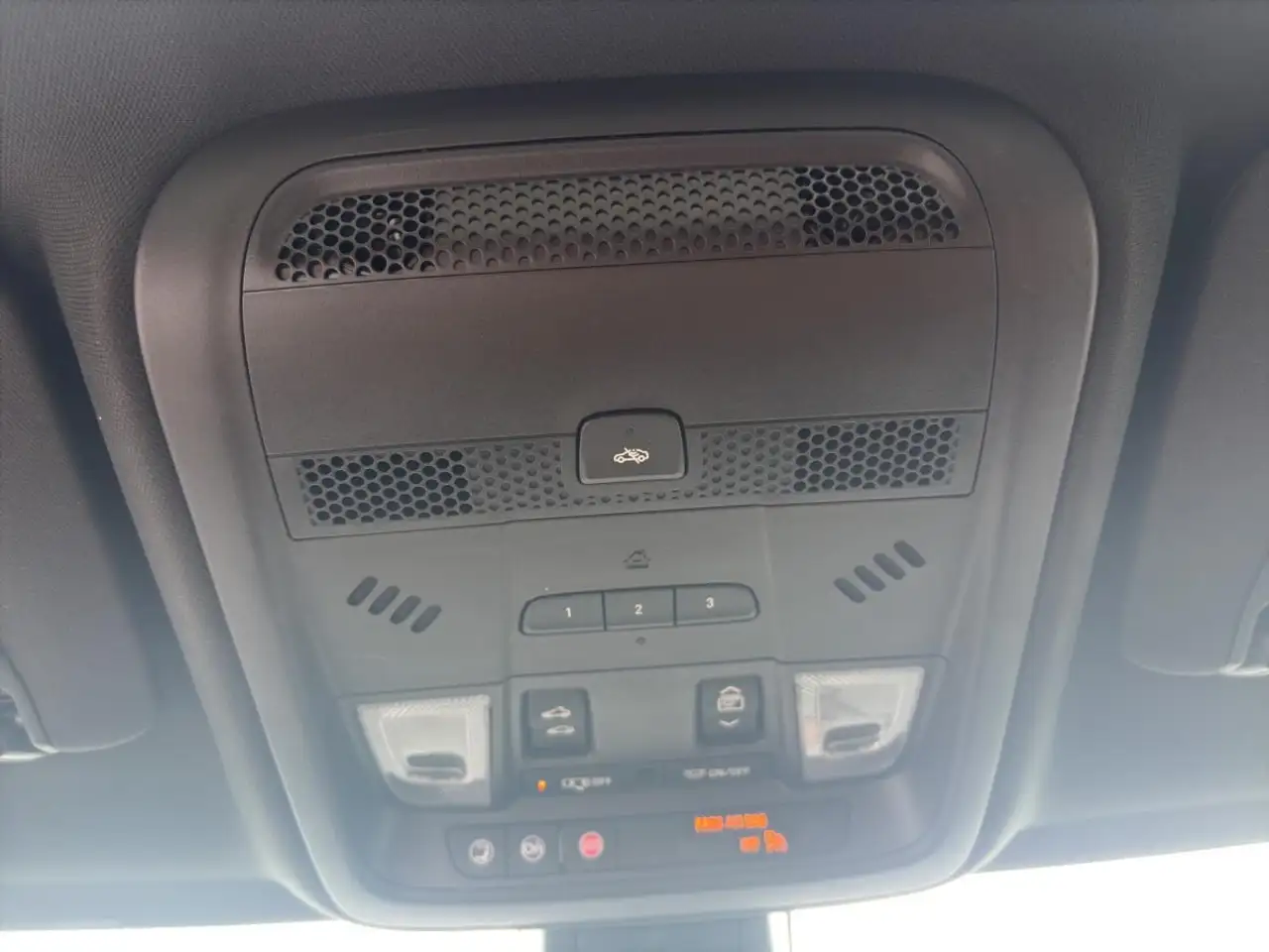 Cadillac XT5 снимка Cadillac XT5