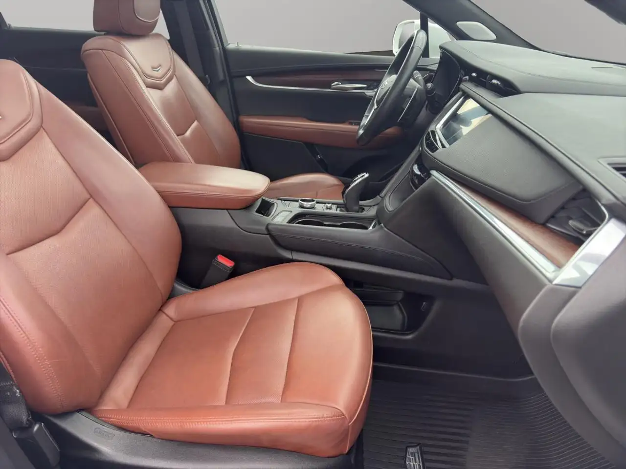 Cadillac XT5 снимка Cadillac XT5