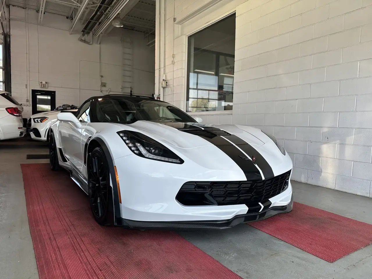 Chevrolet Corvette photo Chevrolet Corvette