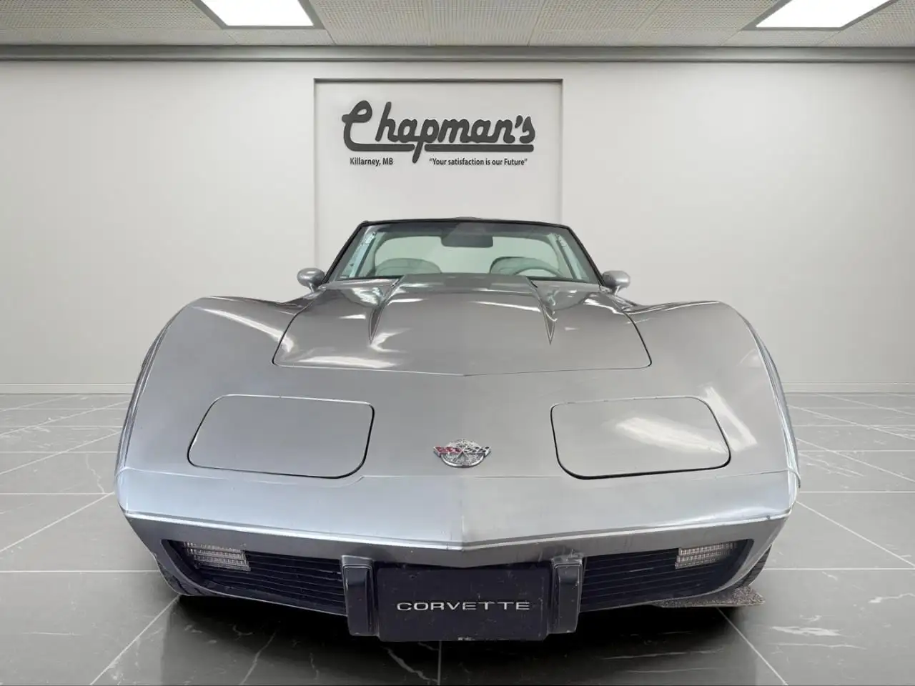 Chevrolet Corvette снимка Chevrolet Corvette