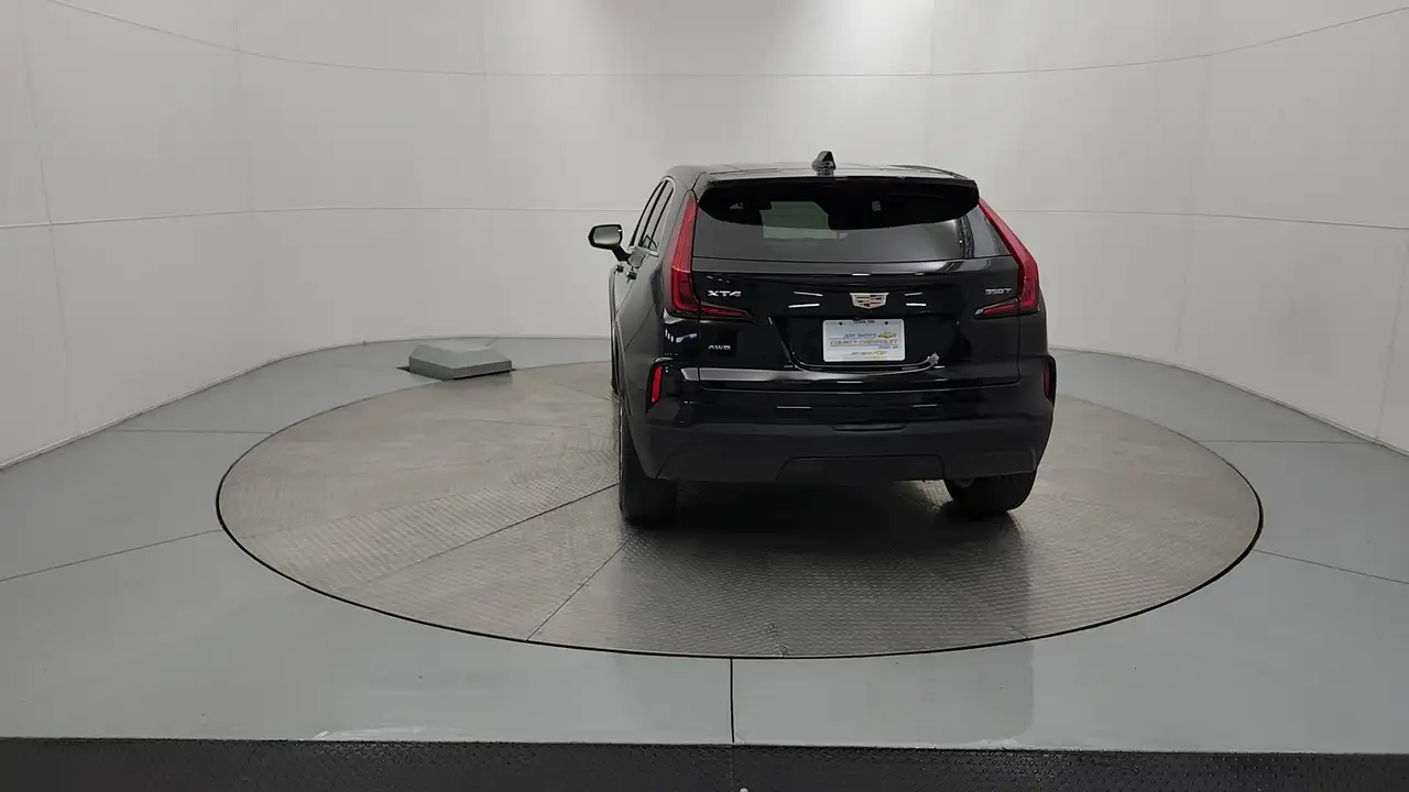 Cadillac XT4 снимка Cadillac XT4