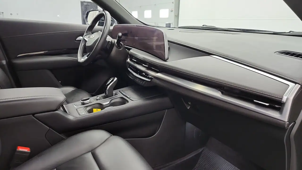 Cadillac XT4 снимка Cadillac XT4