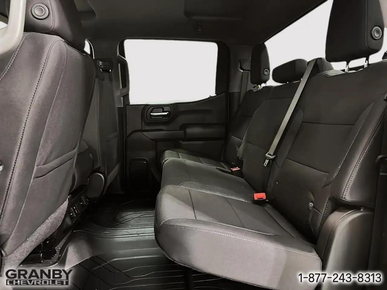 Chevrolet Silverado 1500 снимка Chevrolet Silverado 1500
