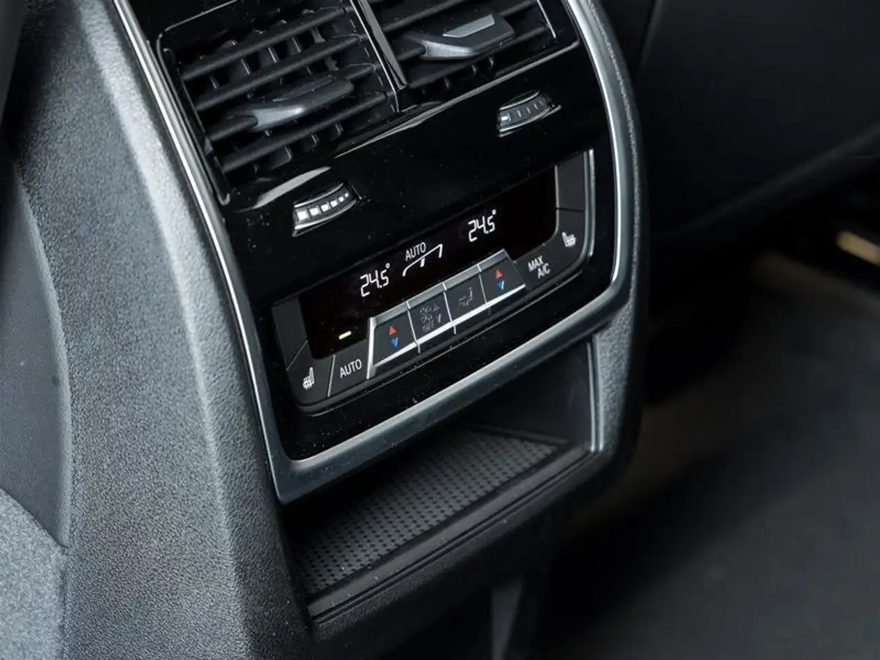 BMW X6 photo BMW X6