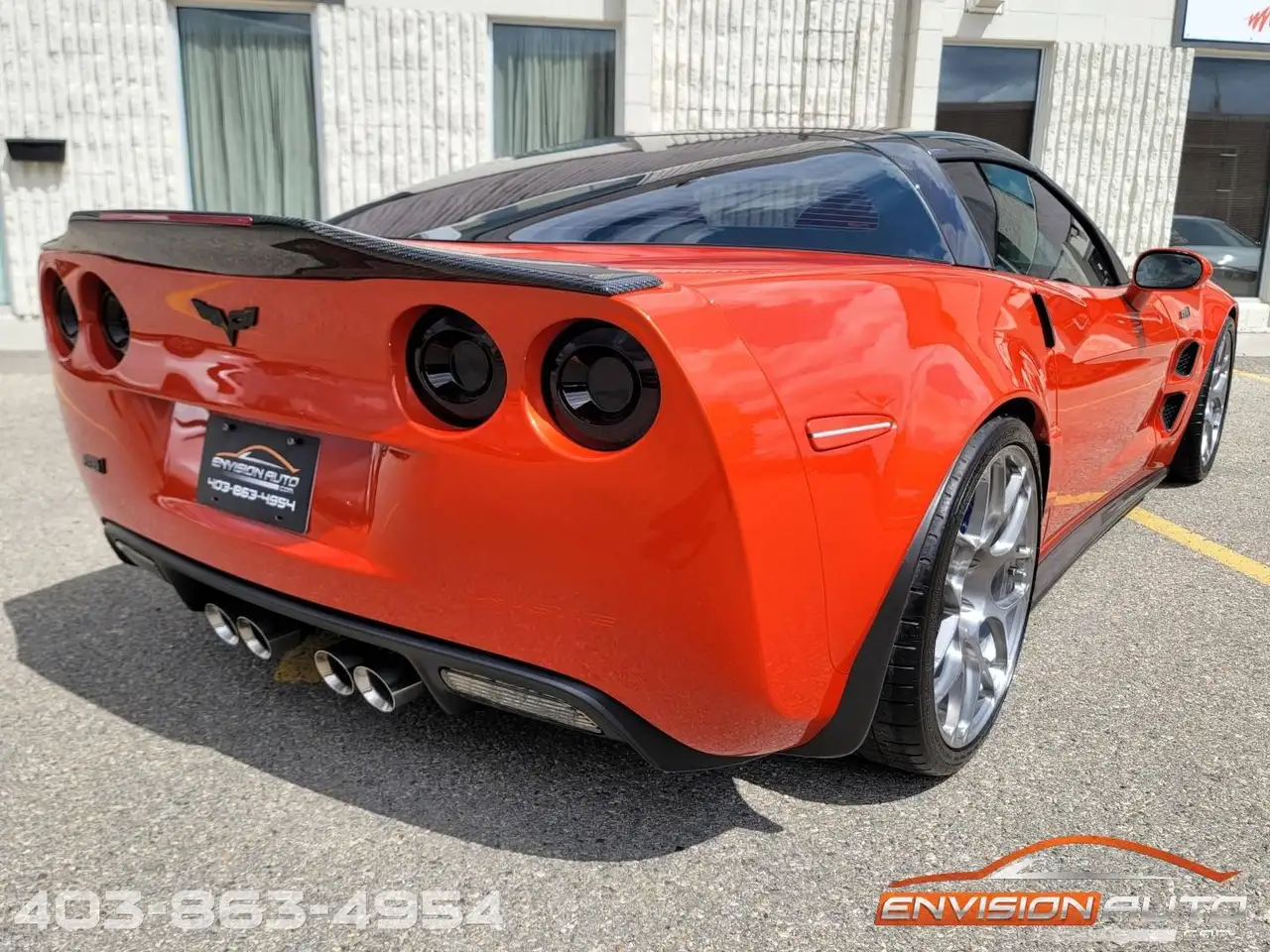 Chevrolet Corvette photo Chevrolet Corvette