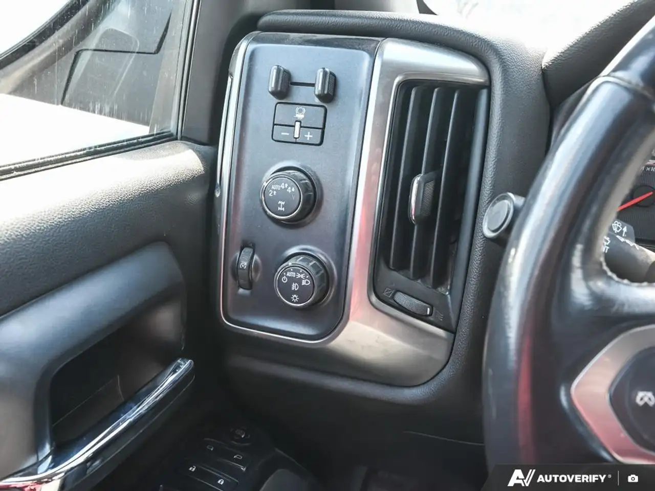Chevrolet Silverado 1500 fotografie Chevrolet Silverado 1500