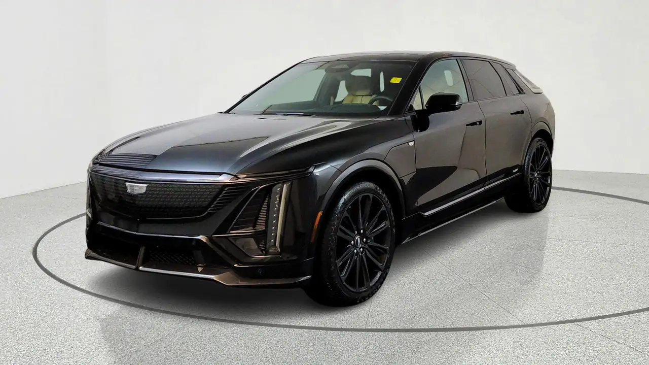 Cadillac Lyriq снимка Cadillac Lyriq
