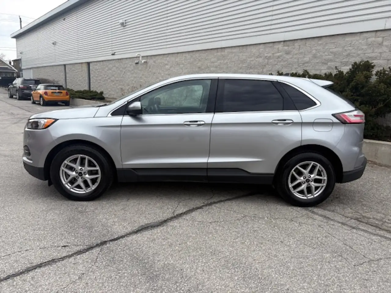Ford Edge photo Ford Edge