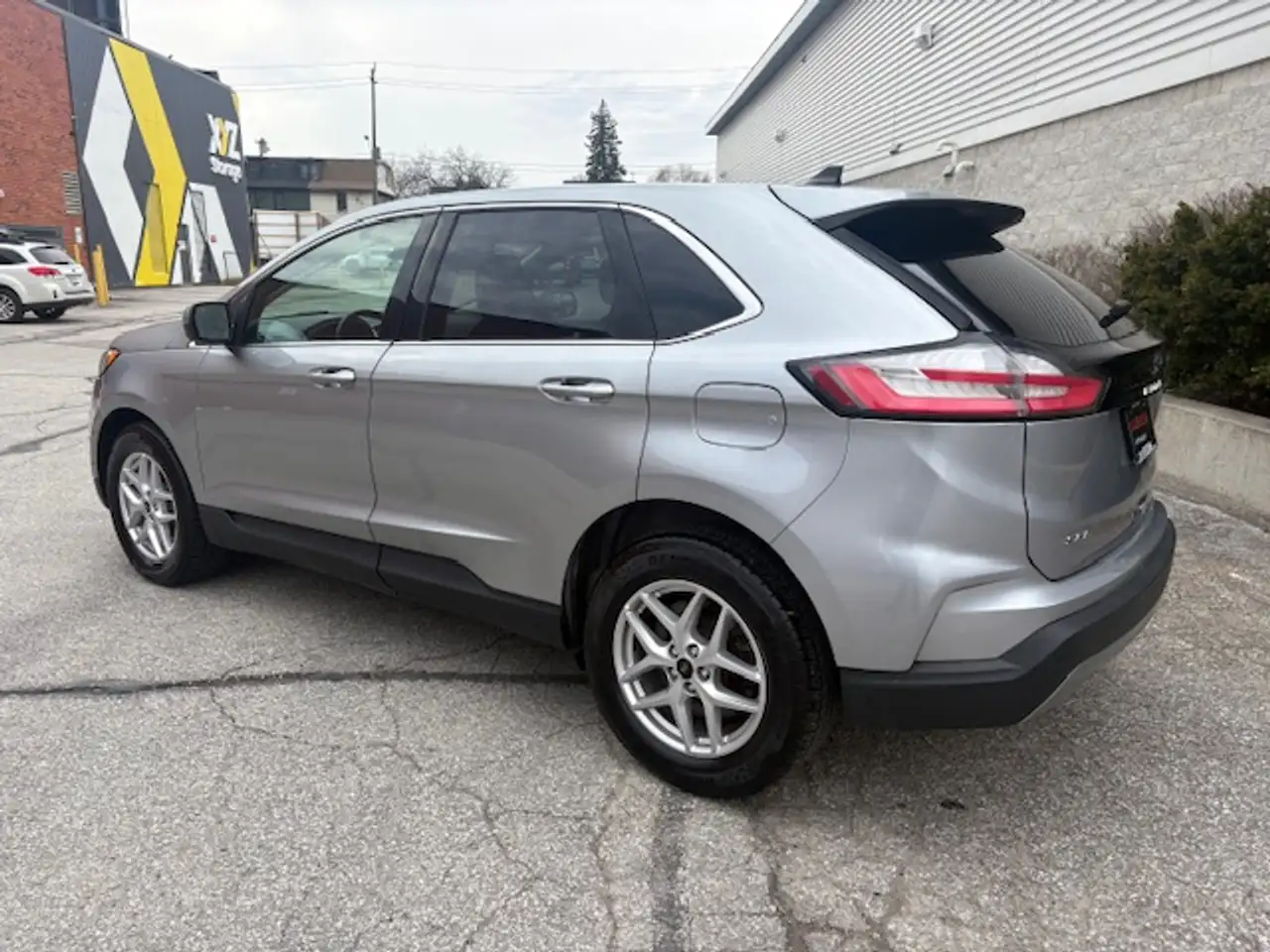 Ford Edge photo Ford Edge
